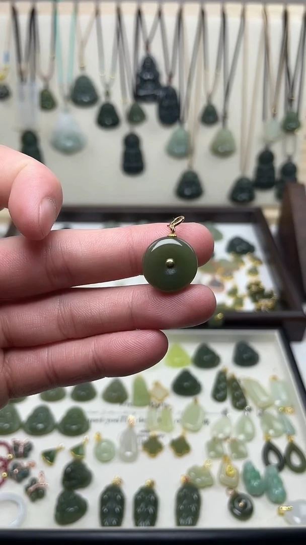 吊坠(不含链)银S925镶嵌和田玉吊坠(不含链) 银S925镶嵌 和田玉