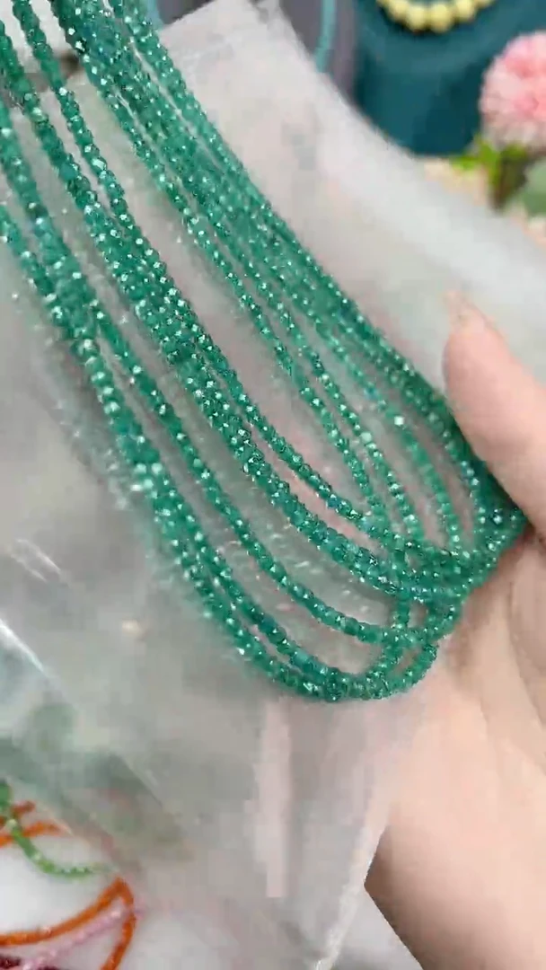 【闪购商品】祖母绿颈饰银S925镶嵌99