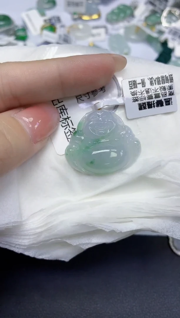 颈饰18K金镶嵌翡翠天然缅甸翡翠A货百元以上9元证书费自理