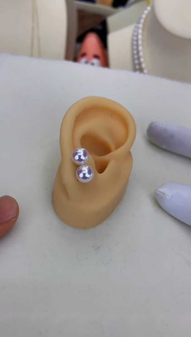 18K金镶嵌DA海水珍珠 GD002 7-8 素钉定制