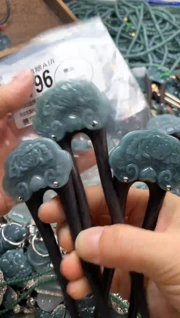 【闪购商品】翡翠颈饰未镶嵌多样性发其一1796