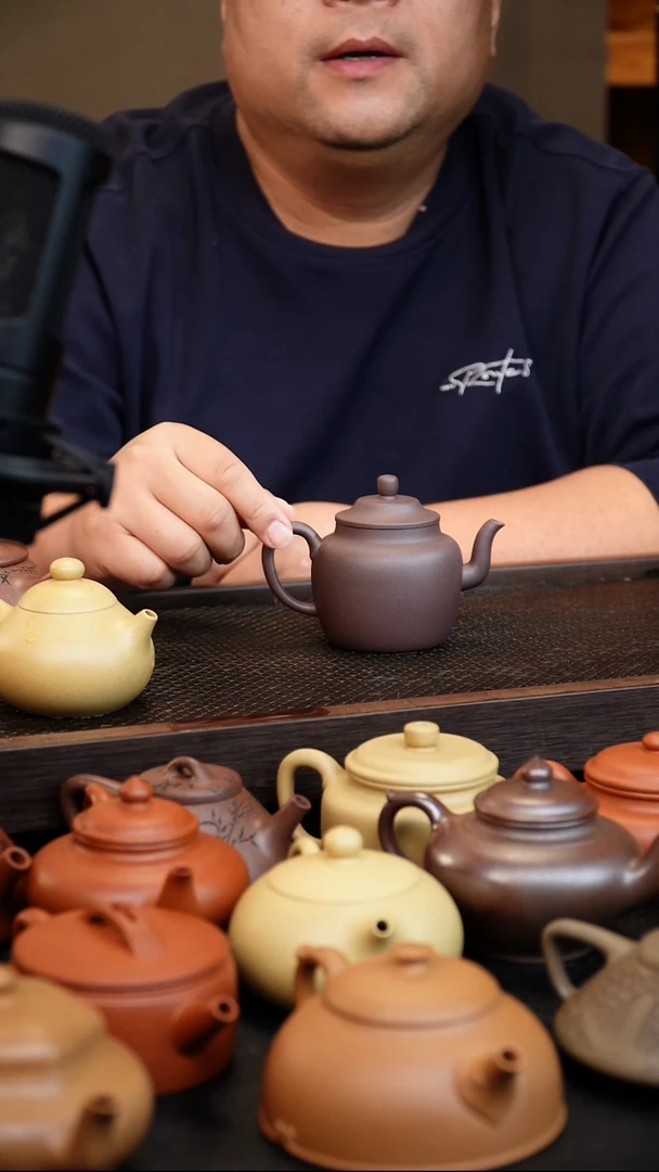 茶壶紫砂笠帽宫灯黑墩头190c