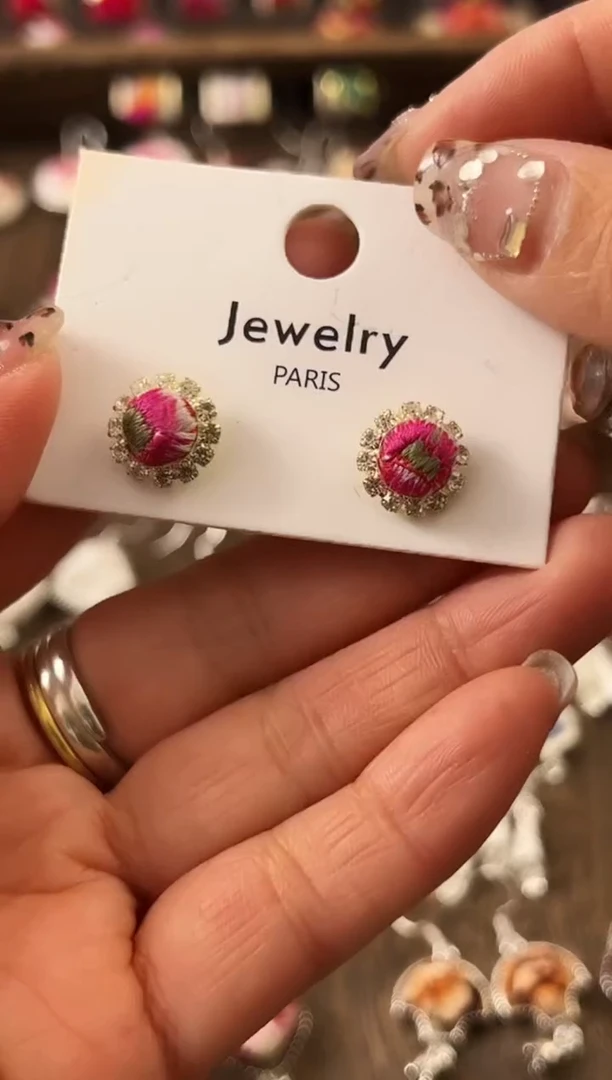 【闪购商品】织绣民族风老绣饰品316