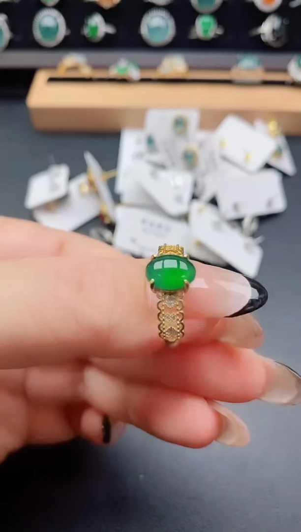 银S925镶嵌戒指翡翠80