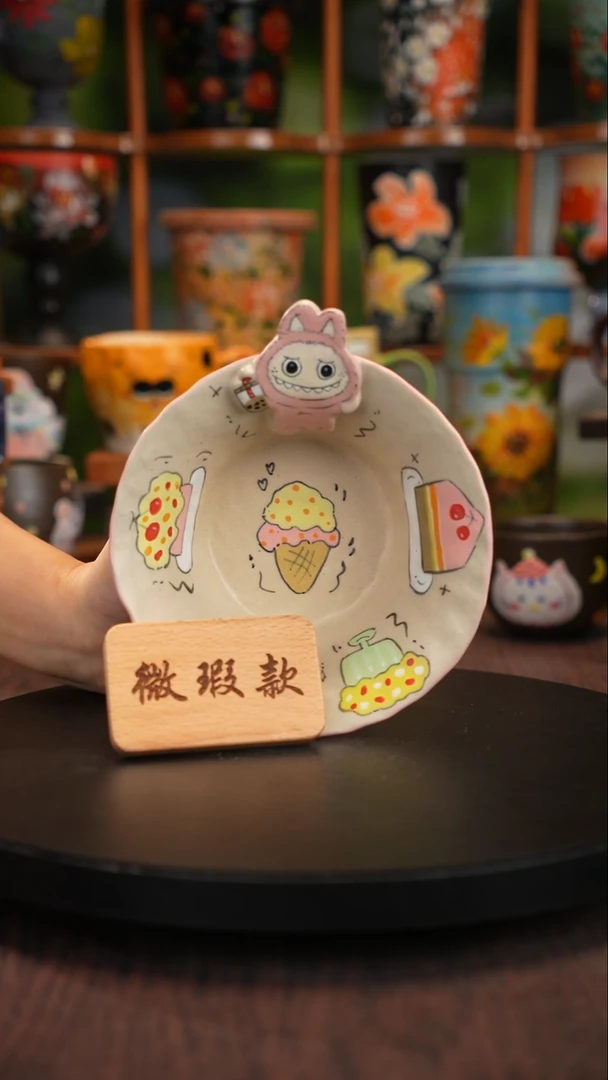 景德镇釉下彩手绘拉布布碗