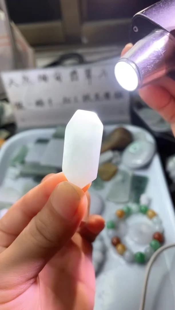 裸石翡翠天然缅甸翡翠A货