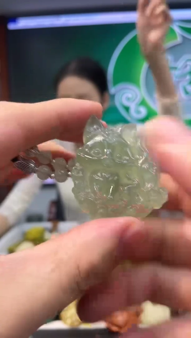 【闪购商品】蛇纹石玉吊坠·未镶嵌·