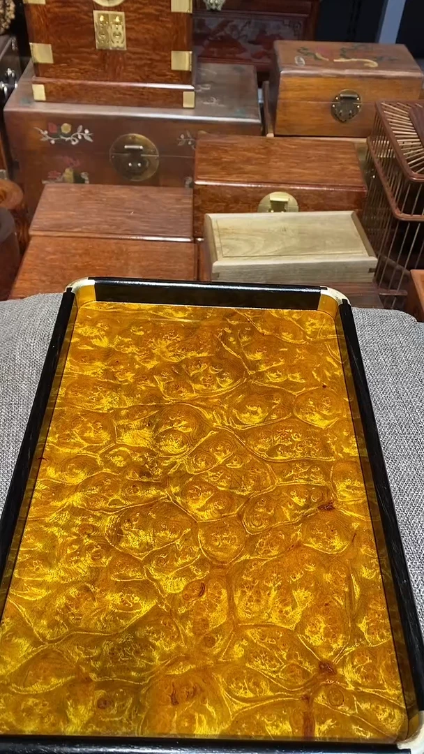 【闪购商品】香樟木木艺茶盘一个