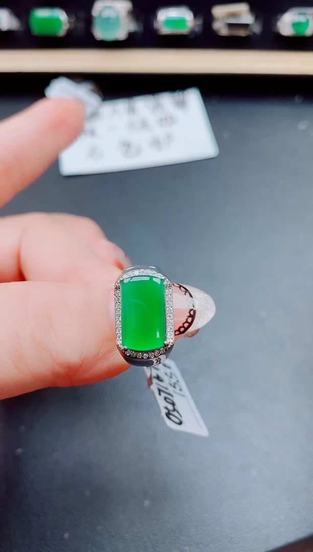 翡翠戒指银S925镶嵌2121211
