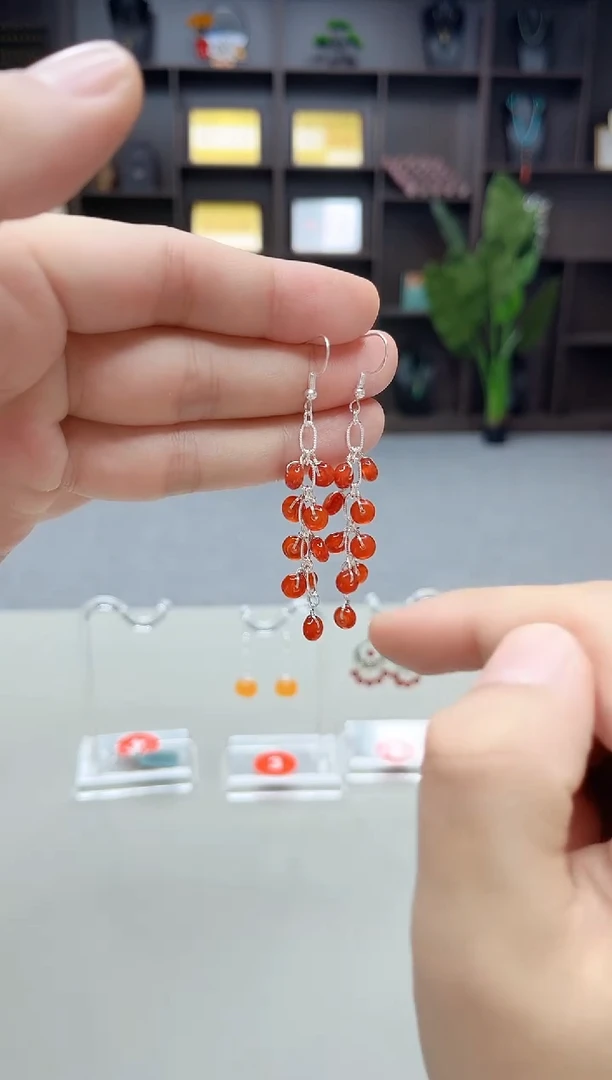 未镶嵌耳饰玛瑙/玉髓323000