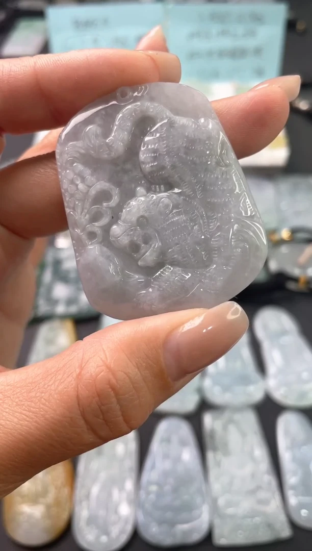 吊坠(不含链)未镶嵌翡翠多样性发其一