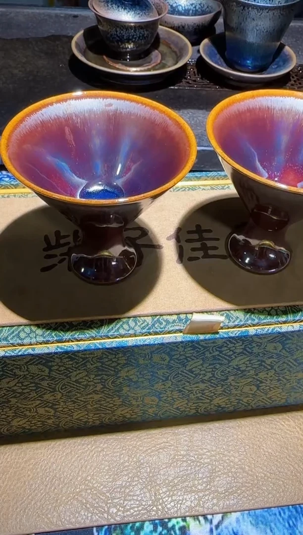 茶盏个*94黑瓷推荐官十大青年-黄杰