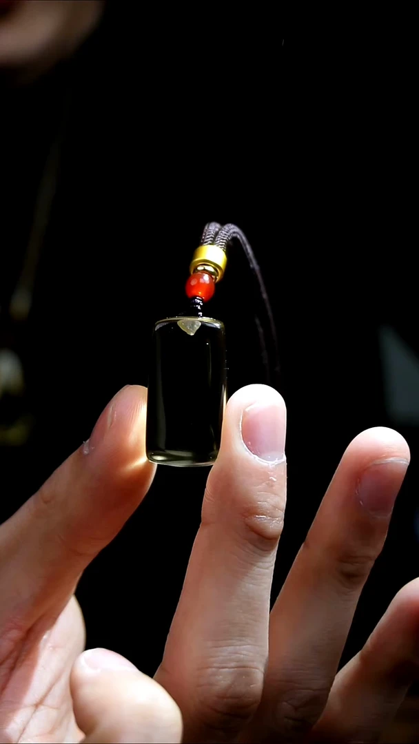 吊坠(赠链)未镶嵌水晶水晶