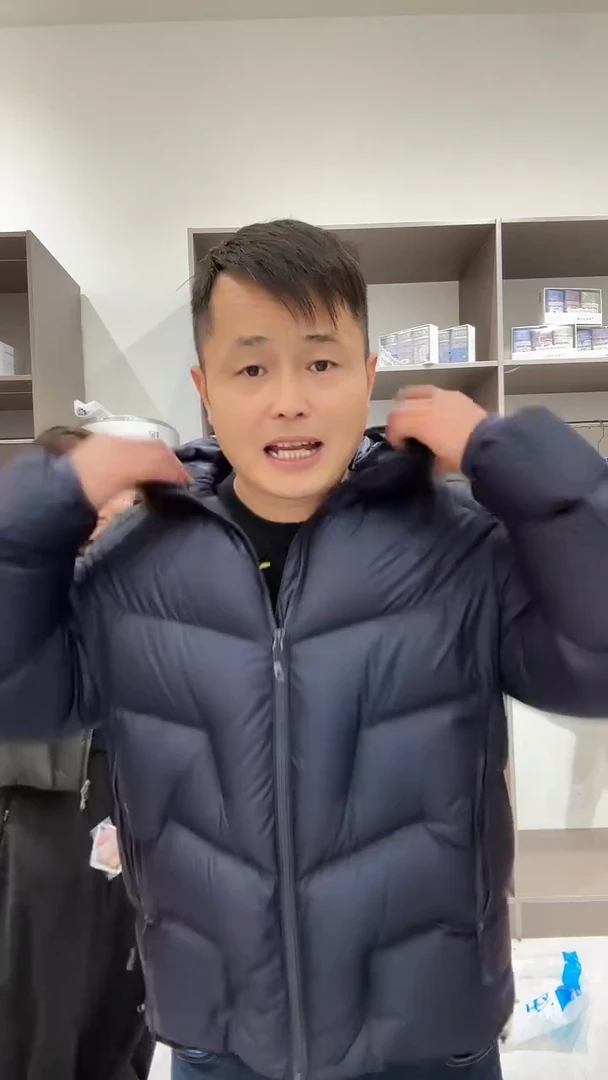 99187 XL码泡芙蓉羽绒服藏青色150-170斤