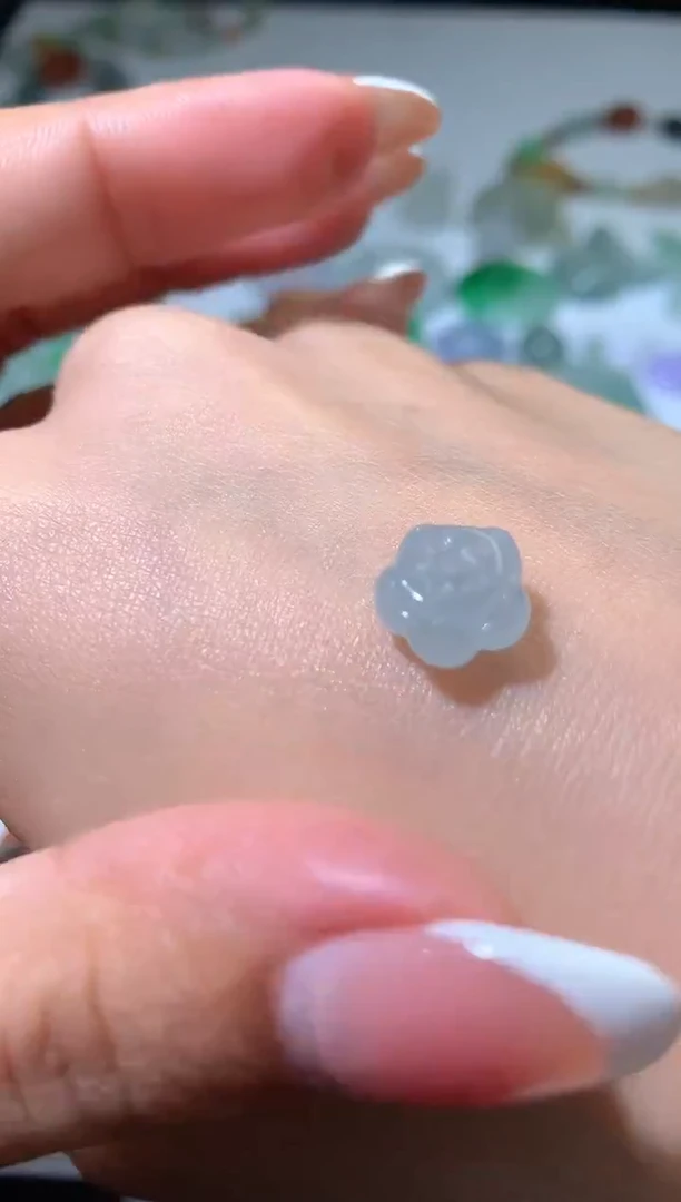 未镶嵌定制翡翠毛货