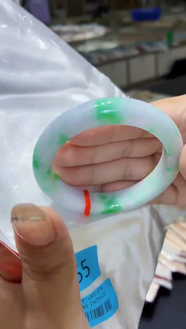 未镶嵌手镯翡翠翡翠手镯55