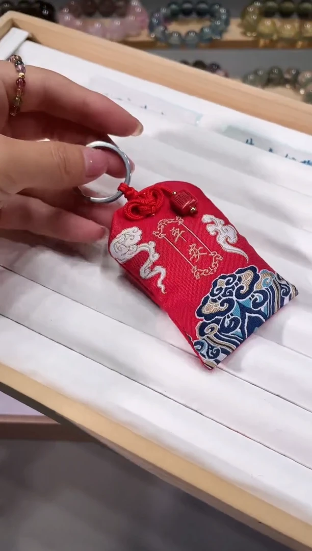 未镶嵌手链水晶朱砂福袋多样性发一