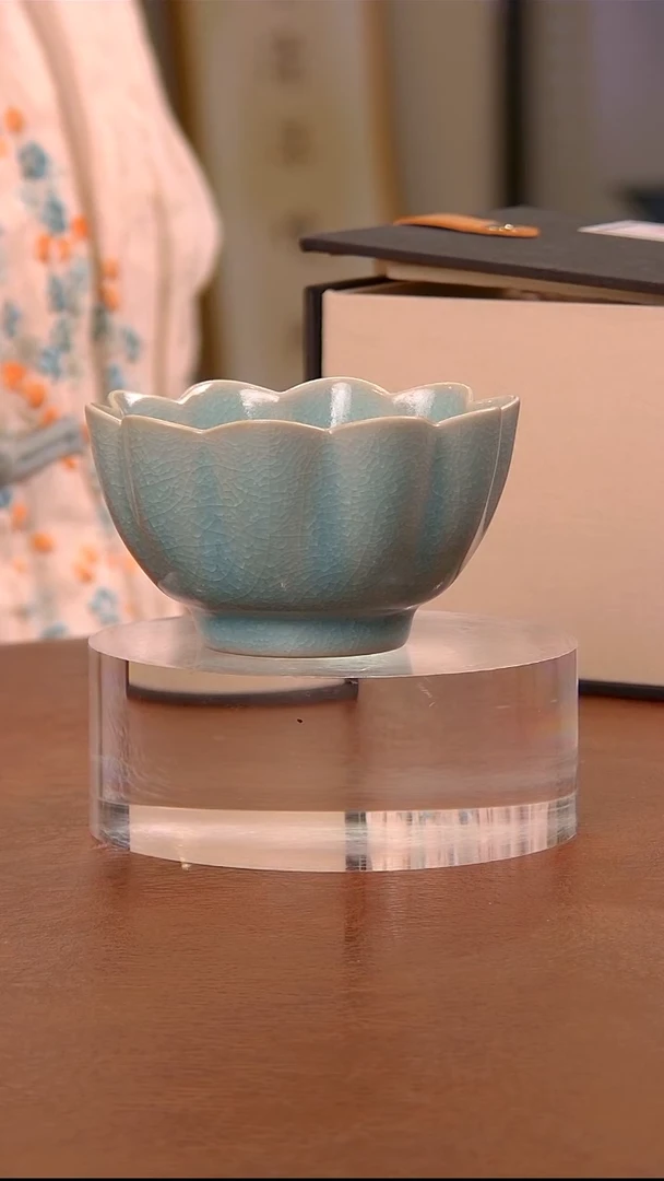 【闪购商品】瓷片莲花杯.................