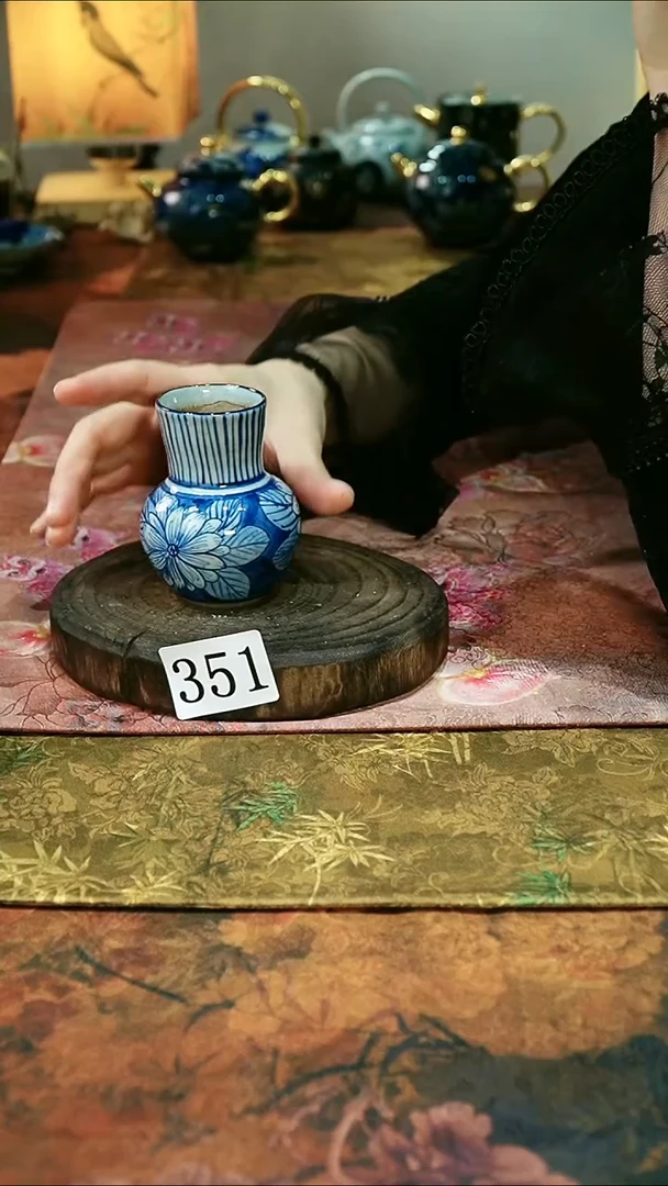 茶碗...........351*