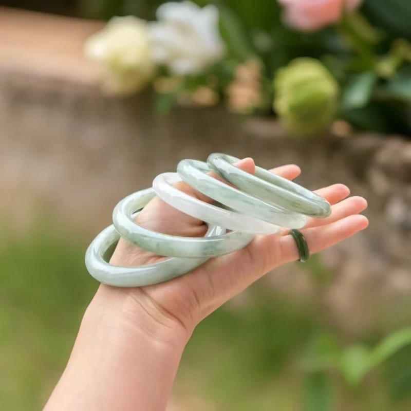 天然冰底藏翠手镯冰透时尚少女小圆镯石英质玉手镯-多样性发一
