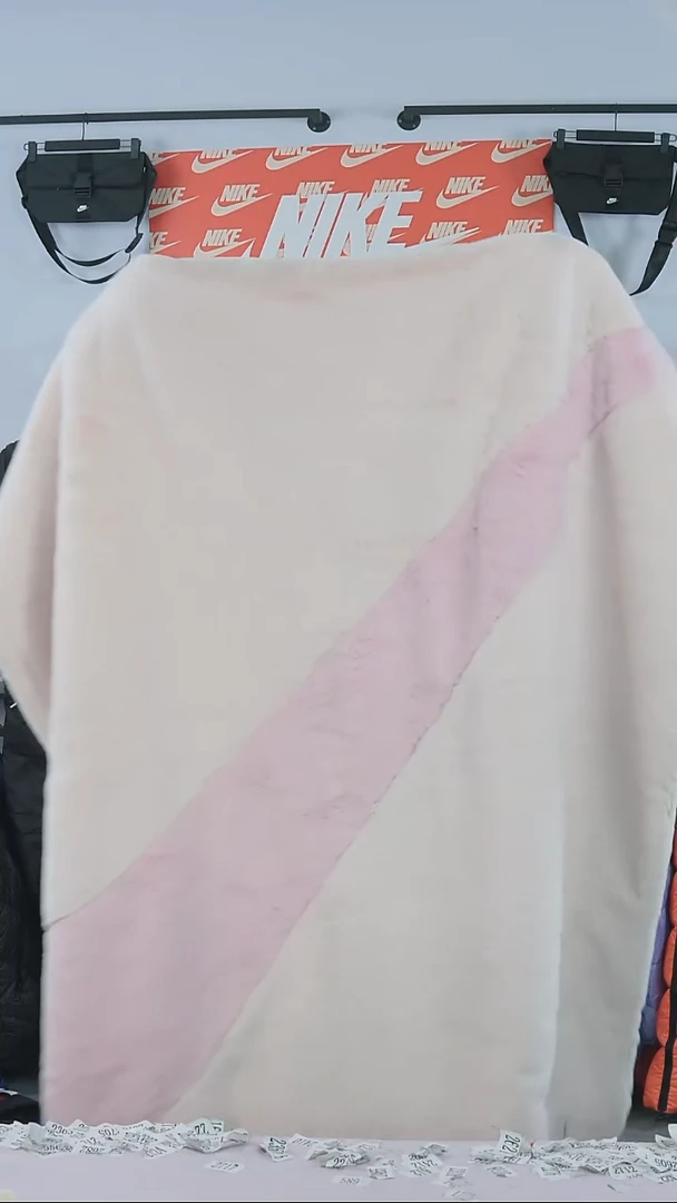 编码瑕疵修复过款直播间毛毯粉