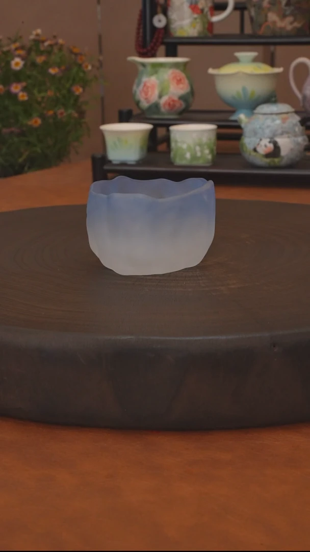 福利品 蓝色琉璃杯