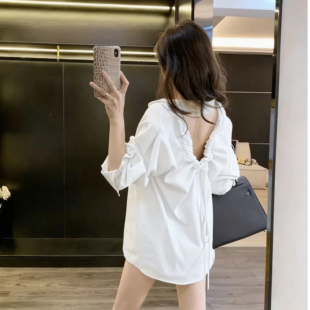 法式时尚套装女秋季2025新款气质韩系露背系带衬衫上衣短裤两件套