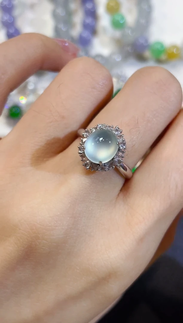 颈饰18K金镶嵌翡翠团购1