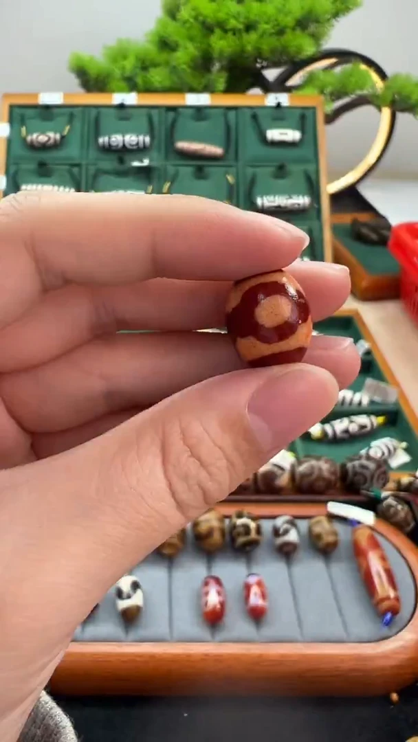 玛瑙/玉髓颈饰未镶嵌80.（微瑕随机发货）