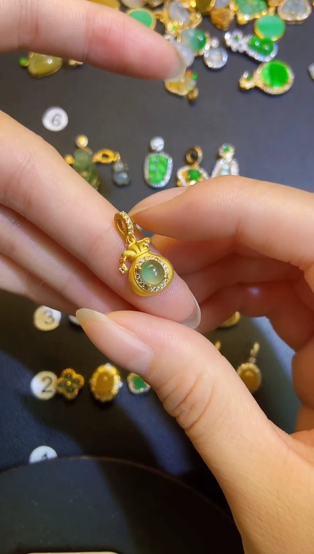 吊坠(不含链)银S925镶嵌翡翠1