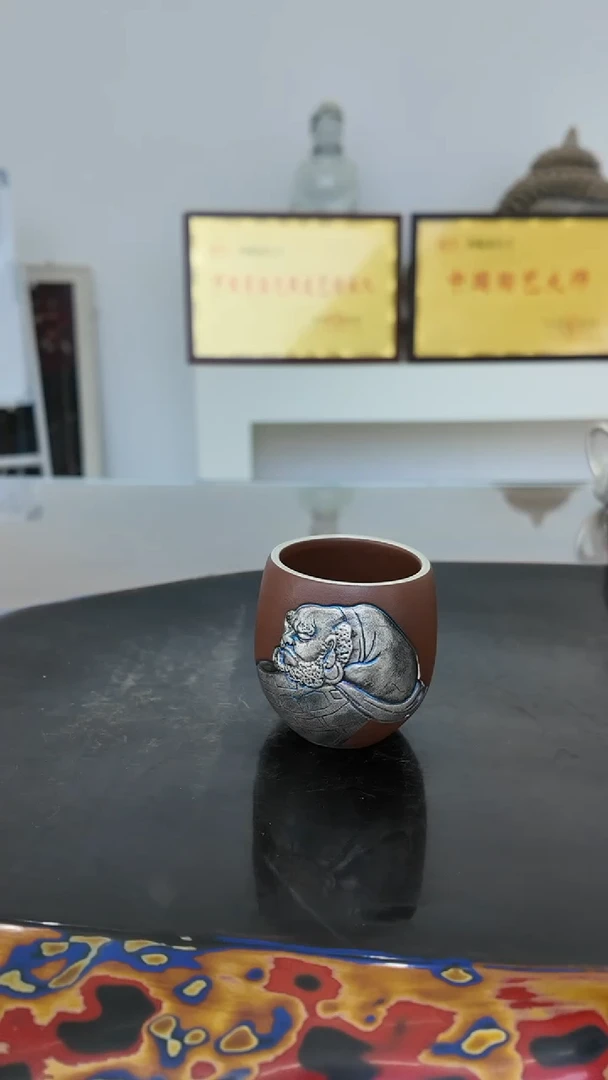 何赋森甄选——紫砂达摩杯