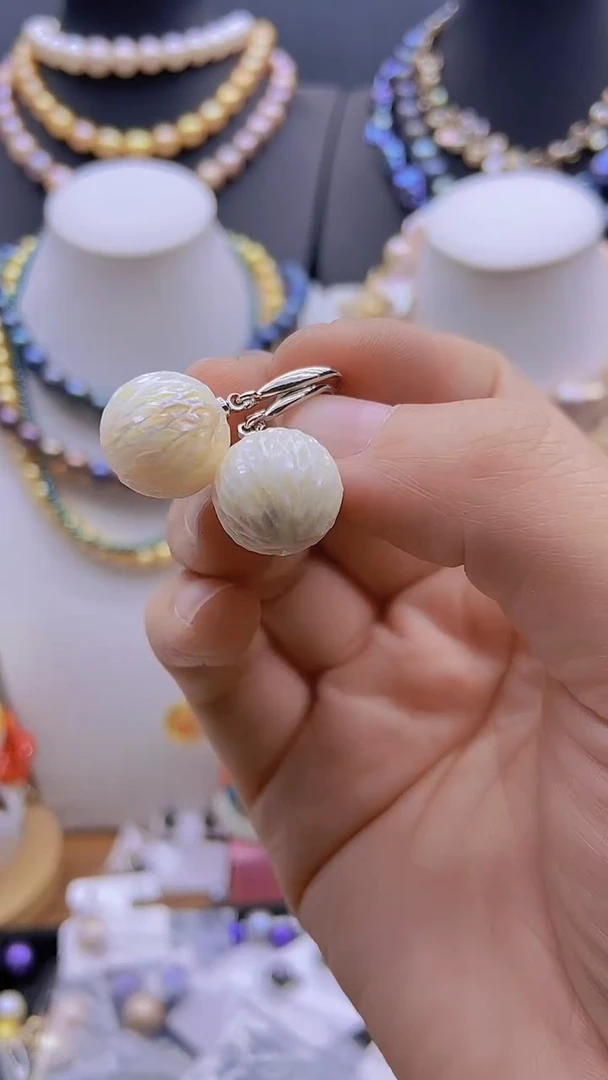 淡水珍珠未镶嵌颈饰1