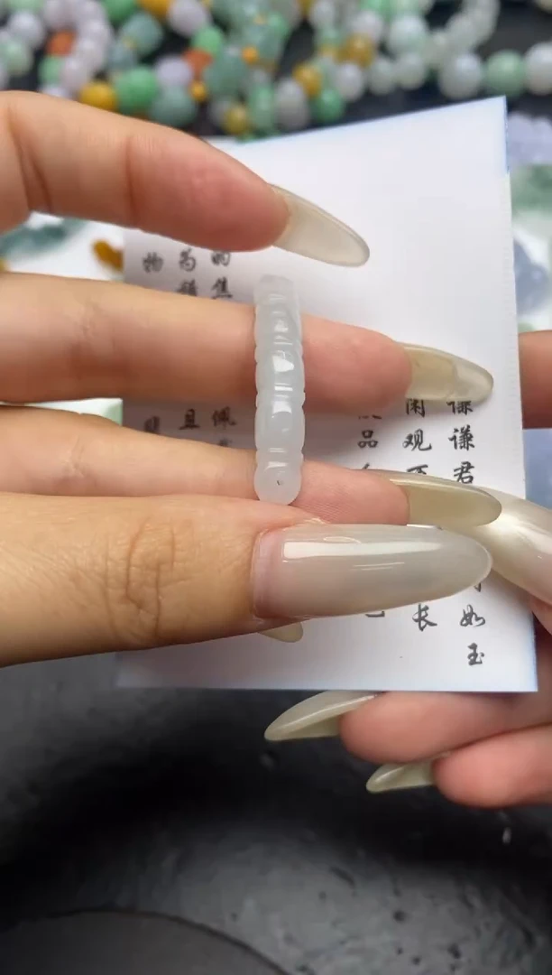 定制翡翠未镶嵌翡翠毛货~多样性发其一~