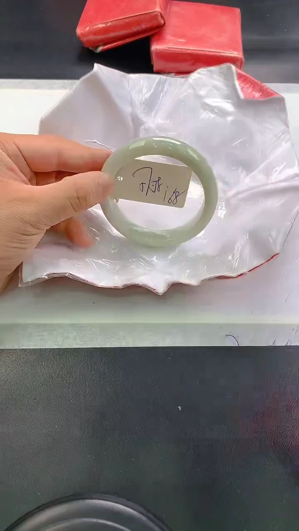 未镶嵌手镯翡翠168