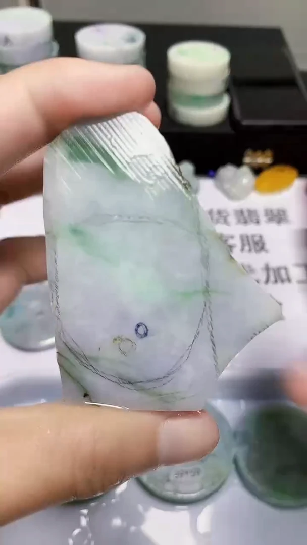 翡翠裸石缅甸天然翡翠A货630