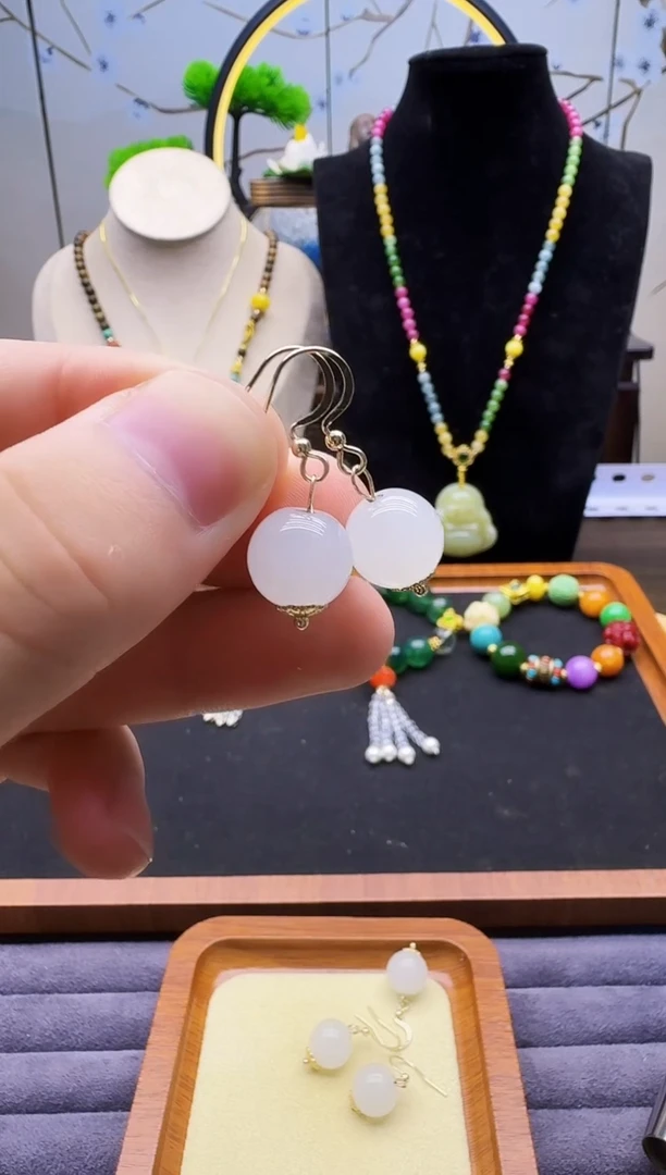 和田玉14K金镶嵌耳饰E118