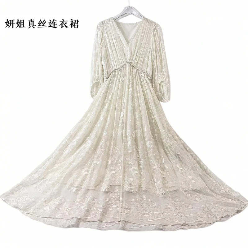 妍姐真丝连衣裙2025新轻奢简约气质显瘦V领法式大裙摆 白色 24080