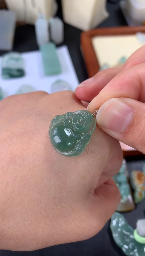 【闪购商品】定制翡翠未镶嵌翡翠