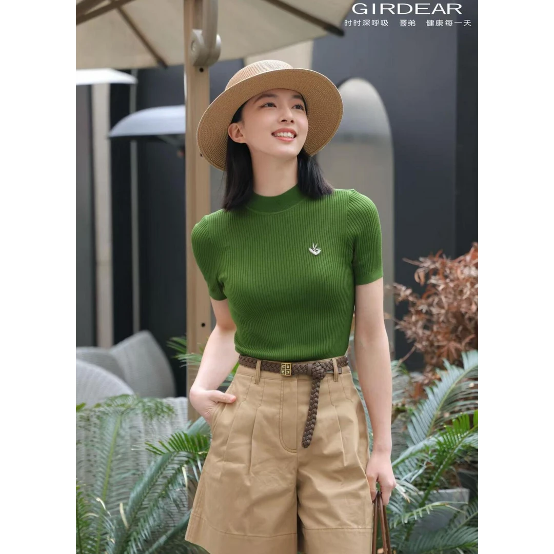 GIRDEAR/哥弟1399715 新款时尚复古百搭气质修身圆领套头针织上衣