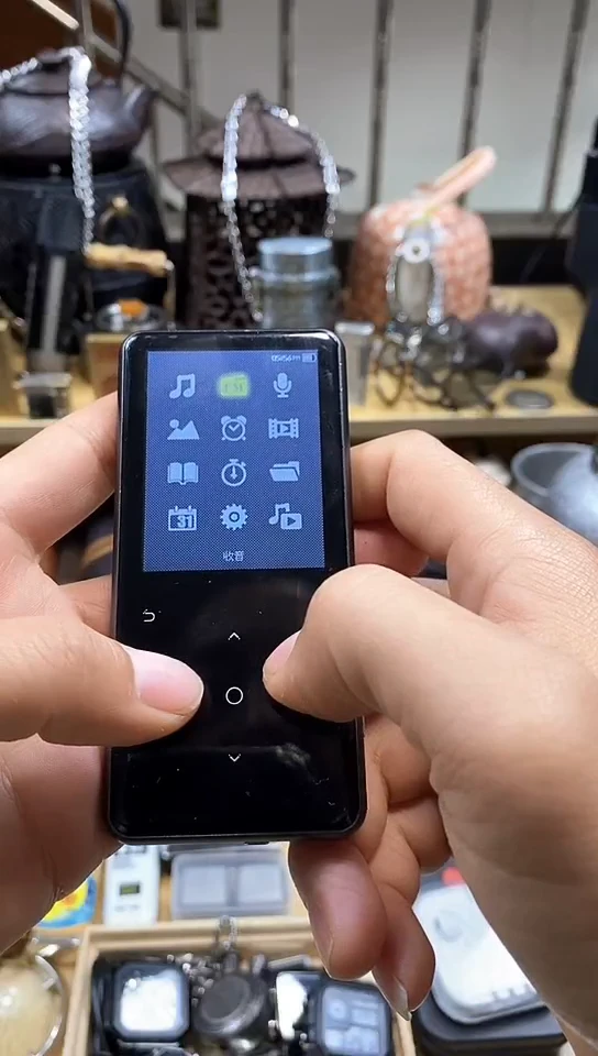 瓷片闪购商品  如图所示