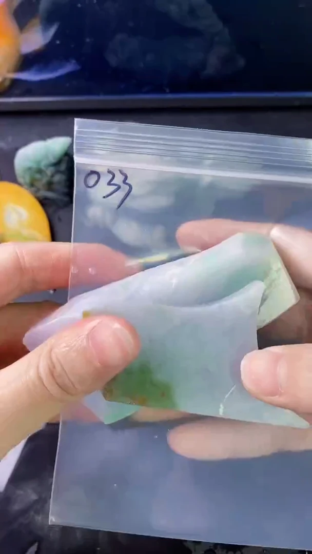 【闪购商品】翡翠挂件未镶嵌033天然A货翡翠