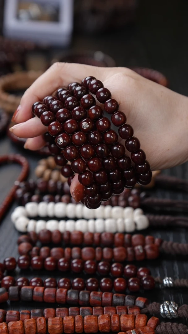 檀香紫檀（小叶紫檀）手串/手链精工老型带标