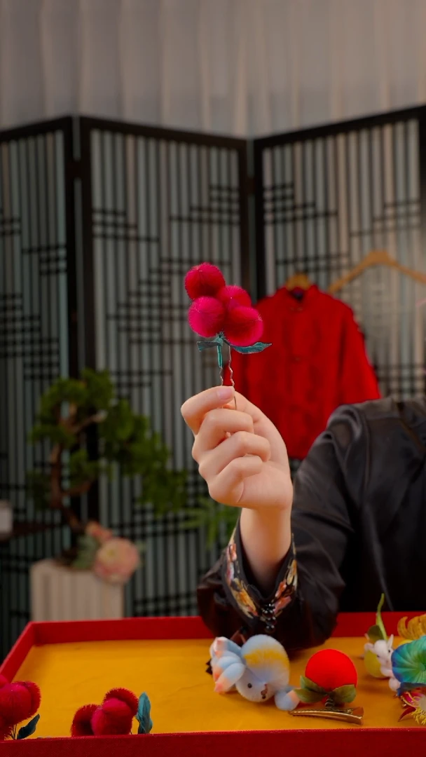 刺绣W****.非遗绒花饰品