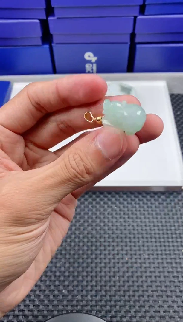 翡翠未镶嵌颈饰11111111