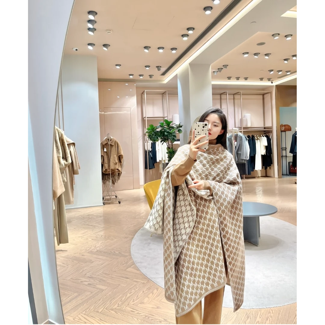 未使用 MaxMara 现货 新款 印花羊毛混纺斗篷披肩 WJ0095