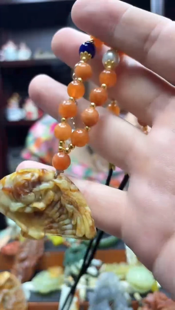 未镶嵌岫玉吊坠·