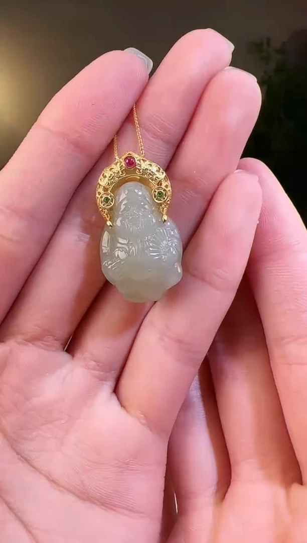 【闪购商品】和田玉颈饰足银镶嵌财神p