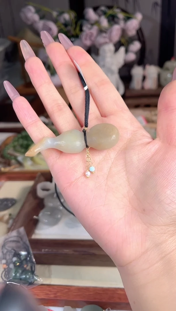 项链未镶嵌和田玉多样性发其一