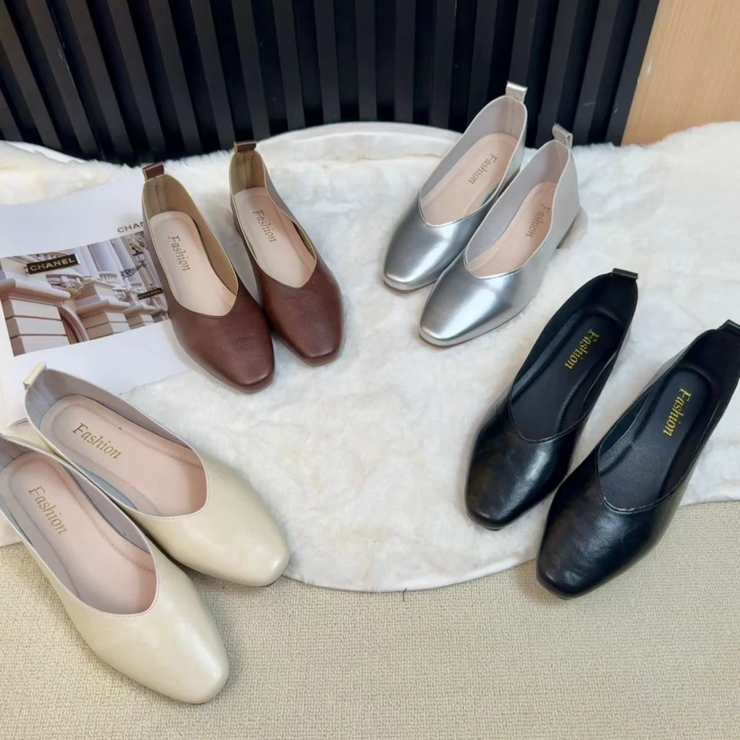 2025夏季新款软面软底气质百搭浅口单鞋舒适时尚复古方头低跟