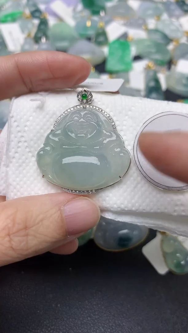 颈饰18K金镶嵌翡翠天然缅甸A货翡翠